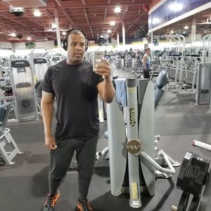 Meet your Posher, Tj